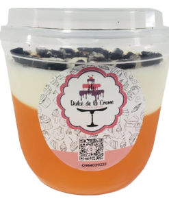 Alternative view of Mouse de mora con gelatina de sabores